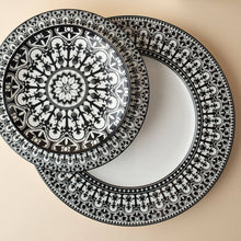 Load image into Gallery viewer, Casablanca Rimmed Dinner Plate: Set of 4