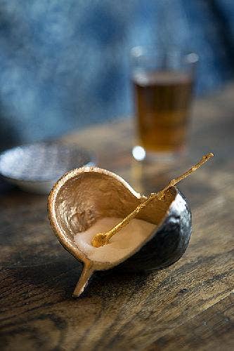 Brown & gold pod bowl