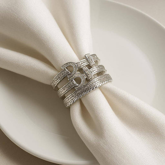 Silver Interlocking Loops Napkin Ring