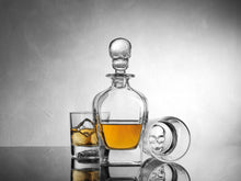 Load image into Gallery viewer, Skull Decanter &amp; Whiskey Glasses
