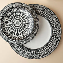 Load image into Gallery viewer, Casablanca Rimmed Dinner Plate: Set of 4
